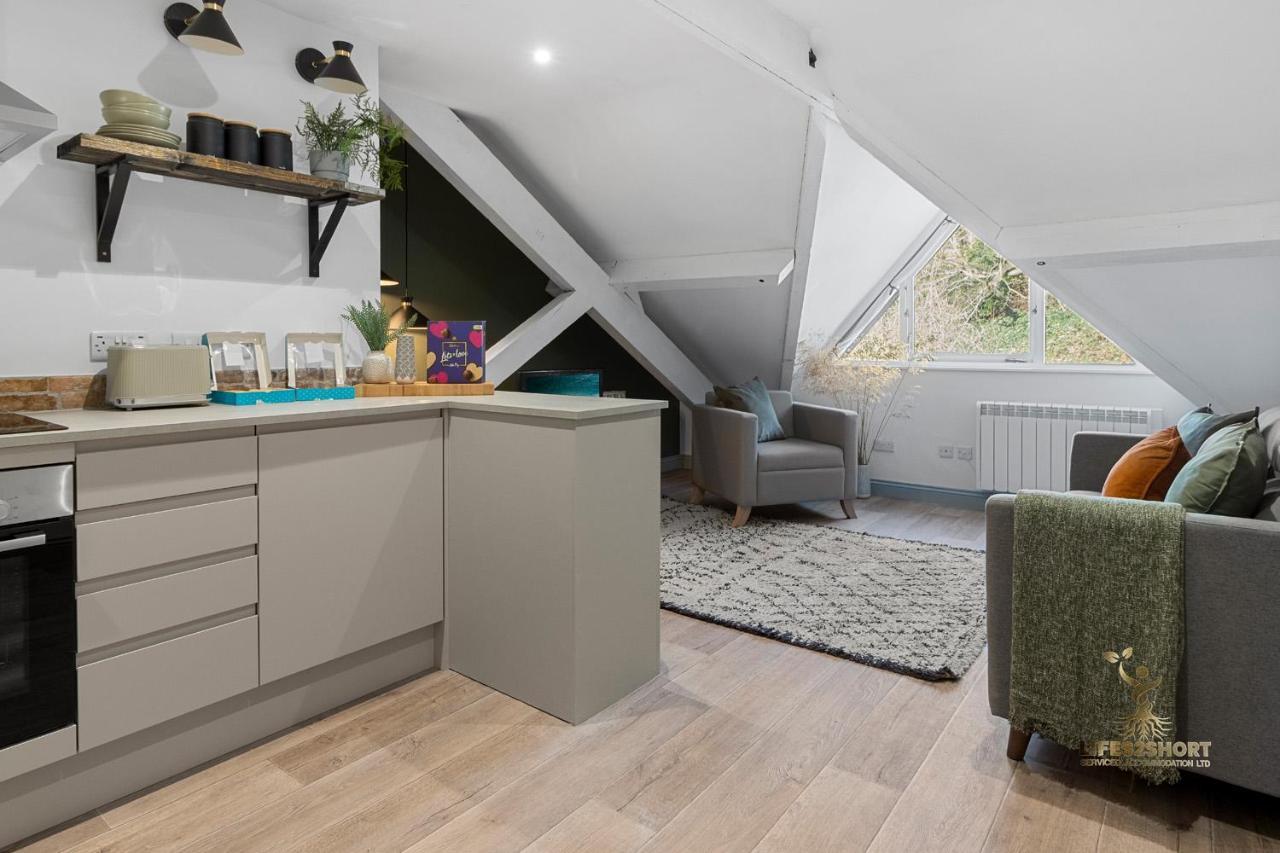 Luxe Courtyard Apartment For 4 Near Exeter City Centre Exteriér fotografie