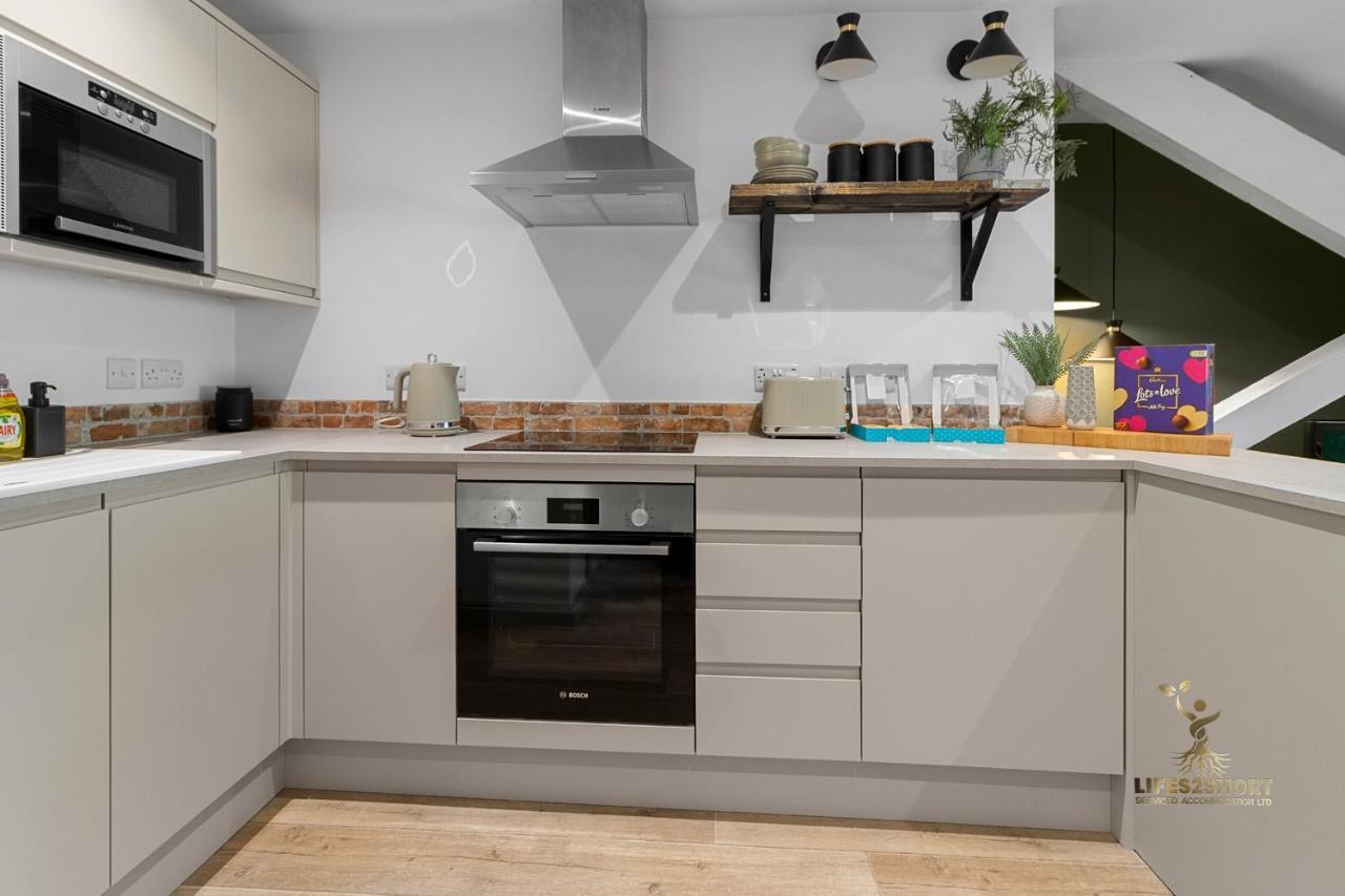 Luxe Courtyard Apartment For 4 Near Exeter City Centre Exteriér fotografie