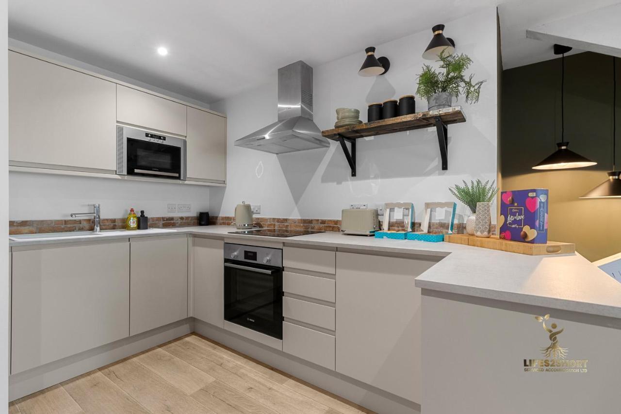 Luxe Courtyard Apartment For 4 Near Exeter City Centre Exteriér fotografie