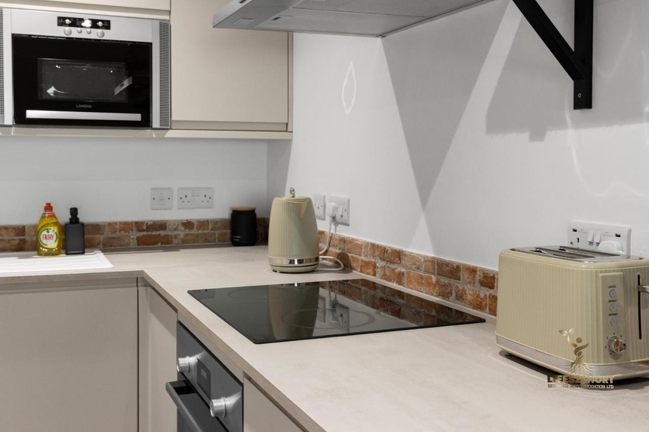 Luxe Courtyard Apartment For 4 Near Exeter City Centre Exteriér fotografie