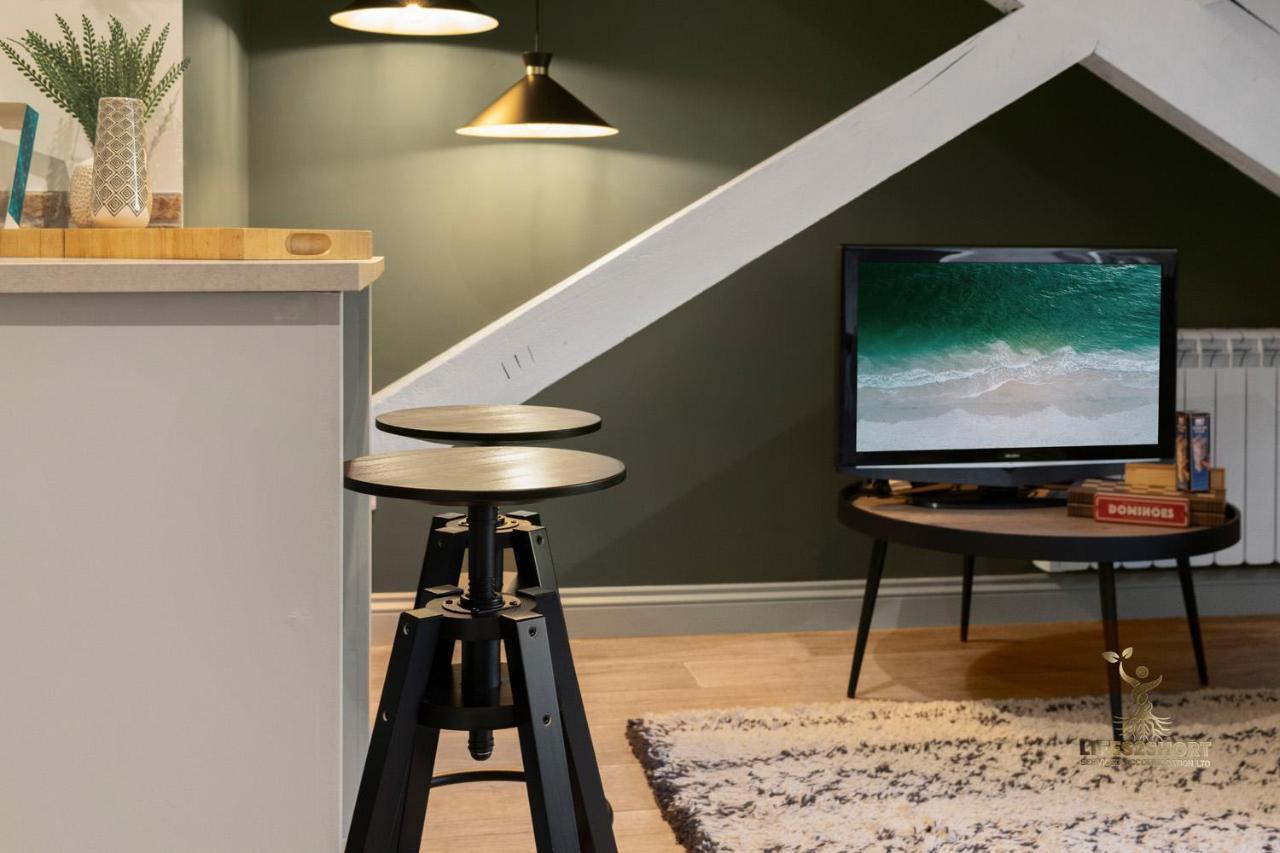 Luxe Courtyard Apartment For 4 Near Exeter City Centre Exteriér fotografie