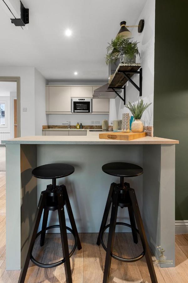 Luxe Courtyard Apartment For 4 Near Exeter City Centre Exteriér fotografie
